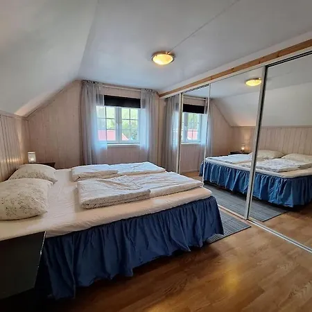 Dom wakacyjny Koselig Hus I Stryn