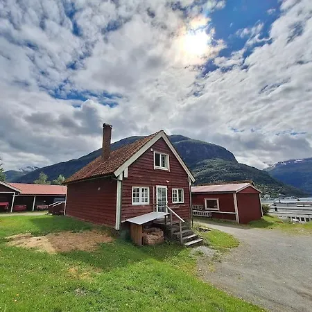 Koselig Hus I Holiday home Stryn